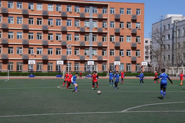 约基奇35+22+17掘金力克国王 雄鹿大胜热火